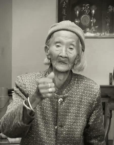 “中国长寿之母”2025年元旦离世，1902年出生的林蛇母，一共有100多名儿孙