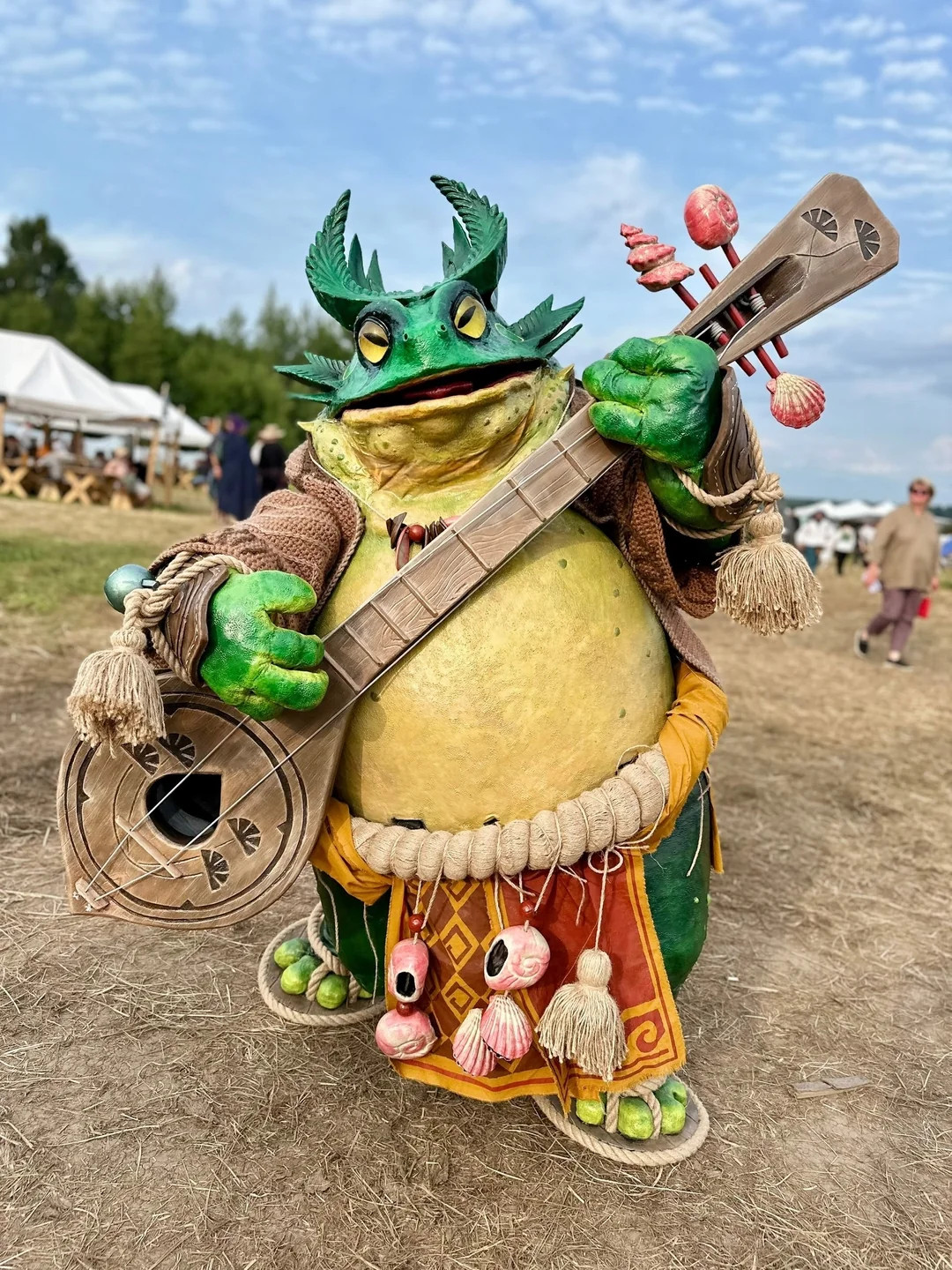 DOTA2刀友WarWarVasya自制的朗戈COSPLAY，好强HOHO