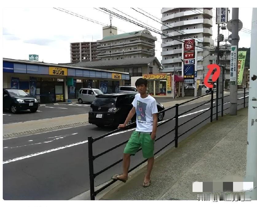 我在日本打工期间，日本人没按合同付工资，我们七个中国人罢工，要钱，最后全都服软了