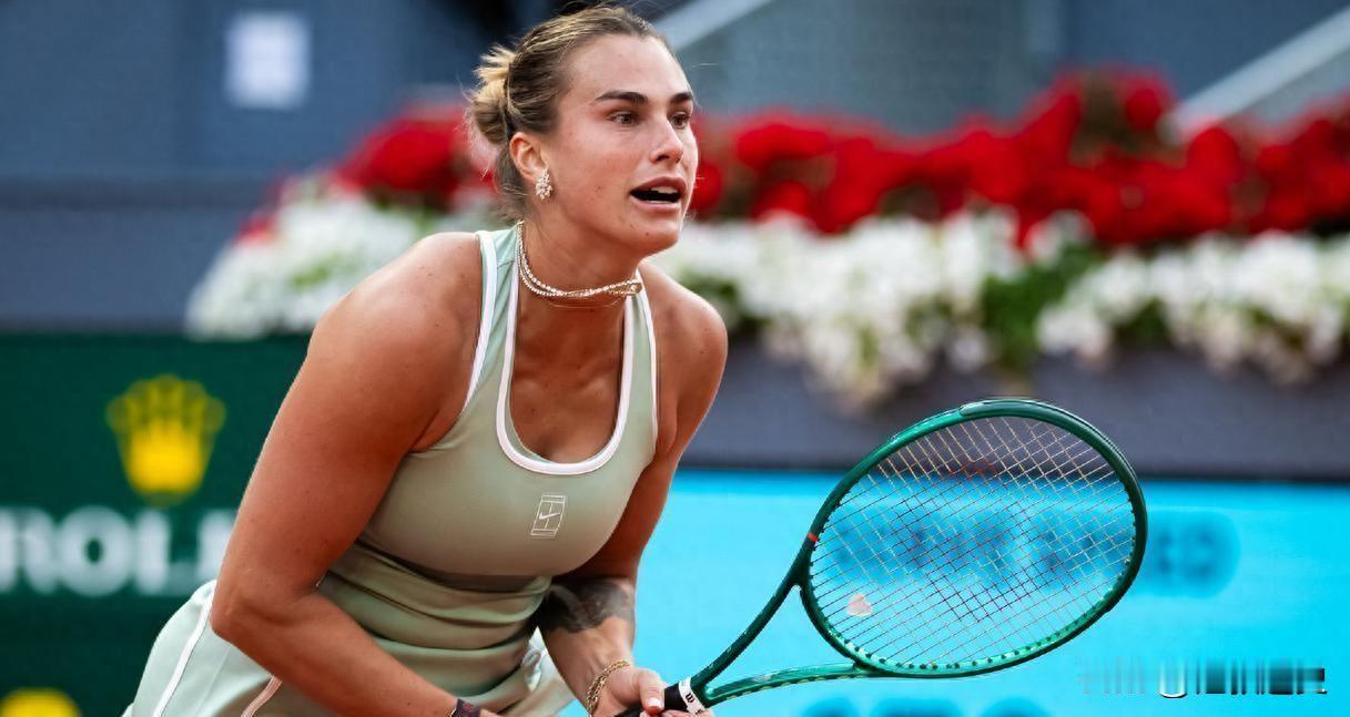 马德里大地震：萨巴伦卡抢七遭逆转，女单前七全出局夜深时分，马德里城难觅平静。