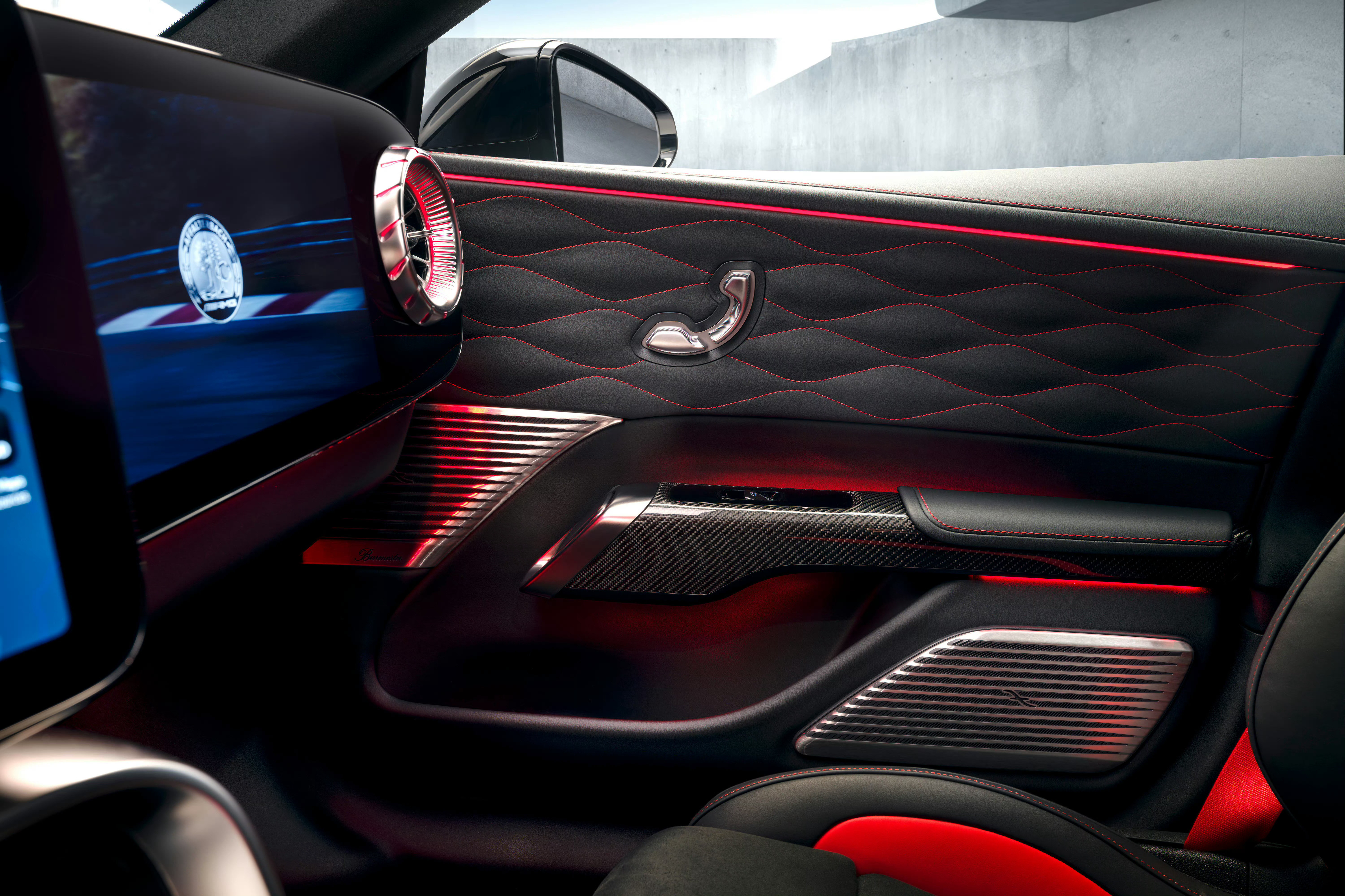 全新奔驰纯电AMGGT四门跑车，外观还没亮相，内饰先公布了很炫、很酷、很先锋，