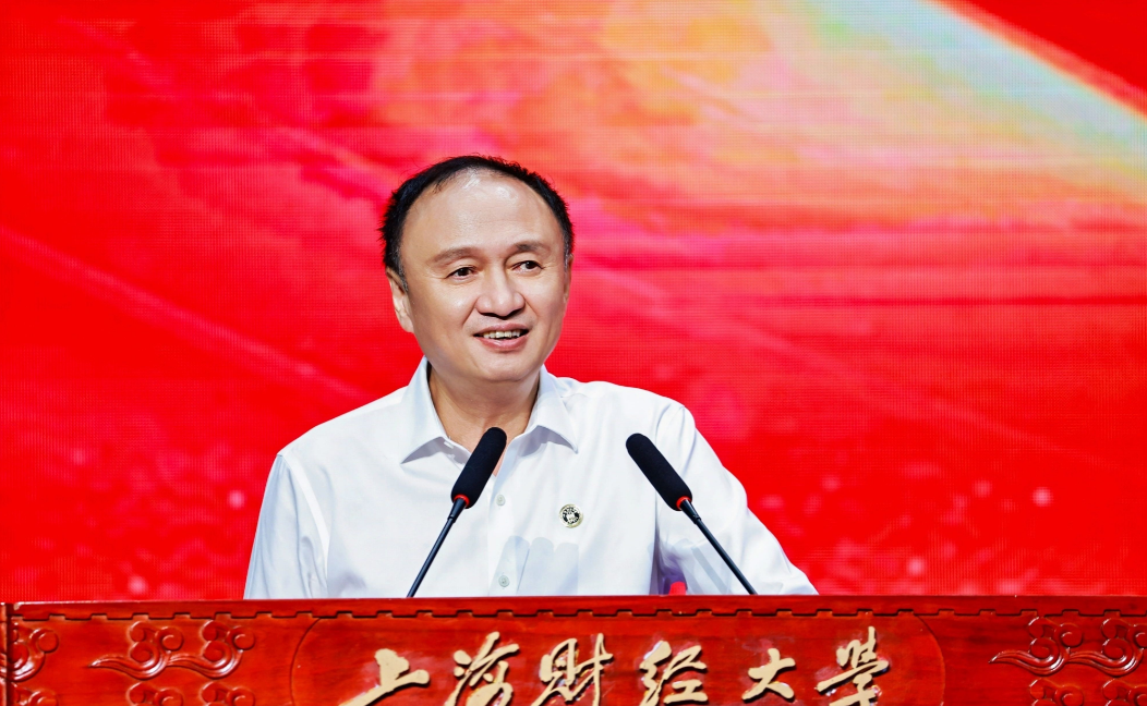原来他45年前就来上海了！上海财经大学许涛书记，贵州贵阳人，彝族，2018年从