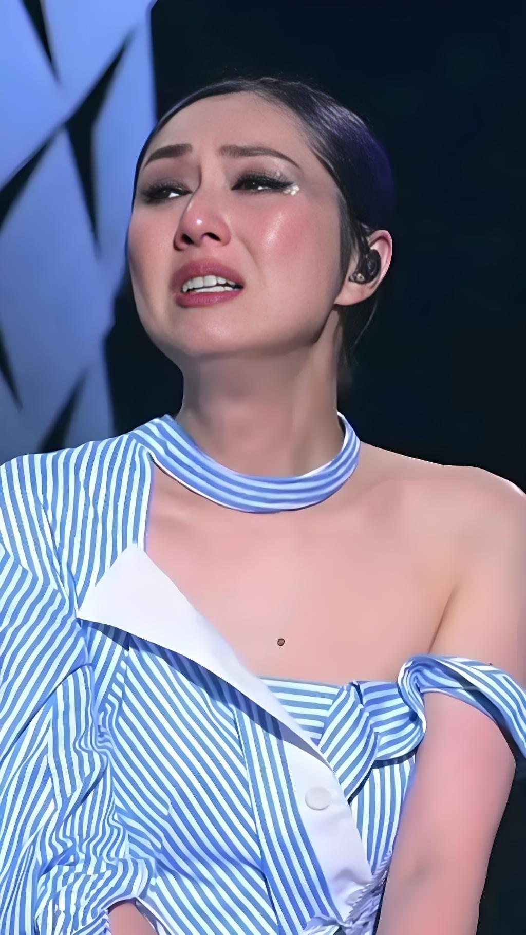 为香港娱乐明星点赞。香港福苑小区大火，香港娱乐明星纷纷伸出了援助之手，有灾情