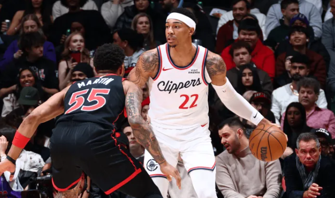 ClutchPoints的快船记者TomerAmarly发布专题文章，谈到了快