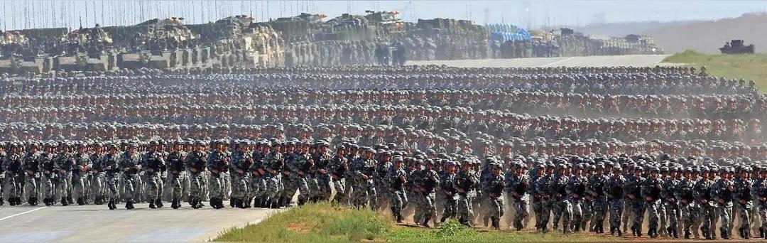 恨国党们，告诉你什么是基本盘！如图所示：下面这些人，就是属于中国的基本盘之一！