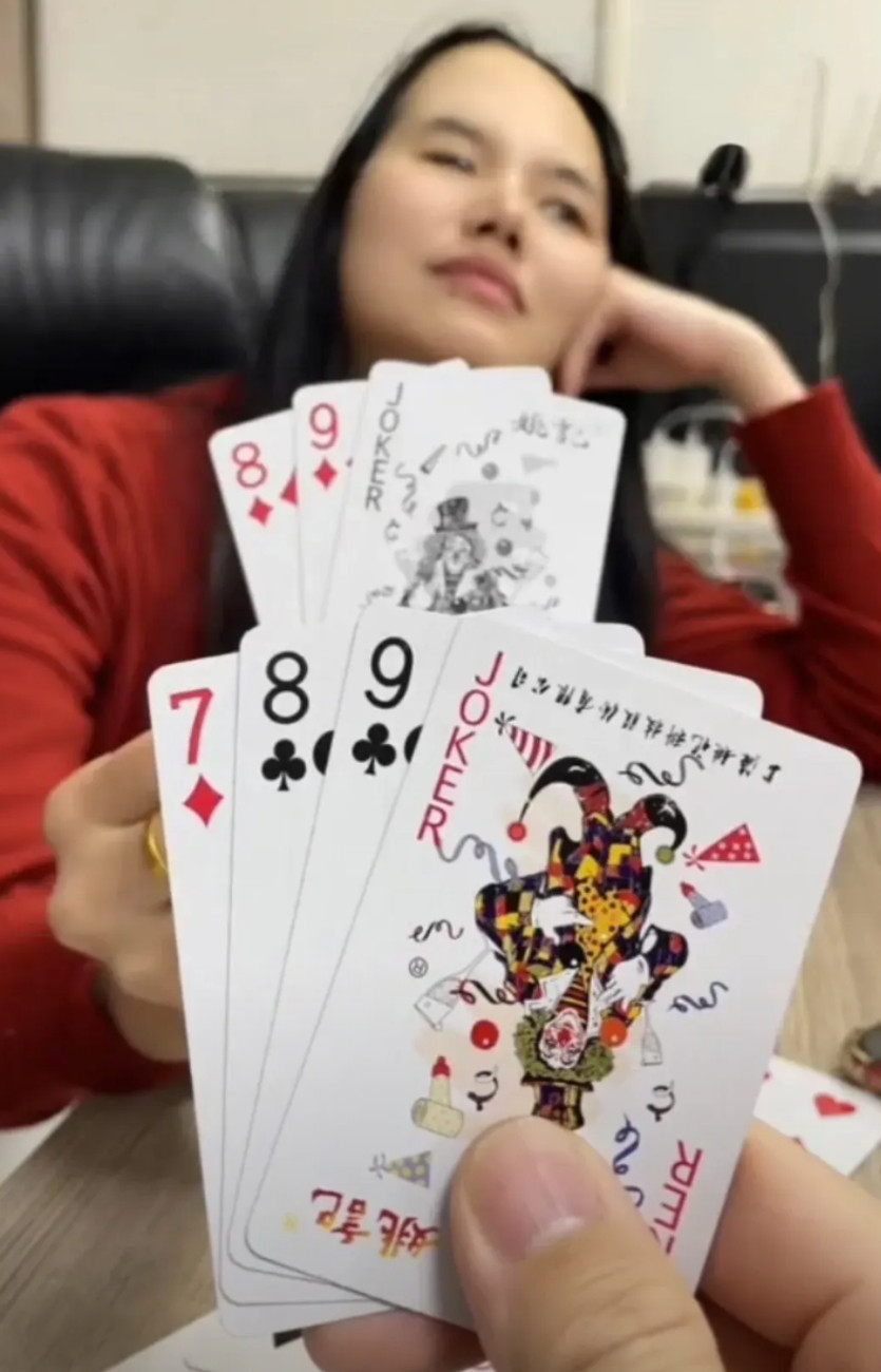 闺蜜说我怎么出都得输，大家觉得还能赢吗？