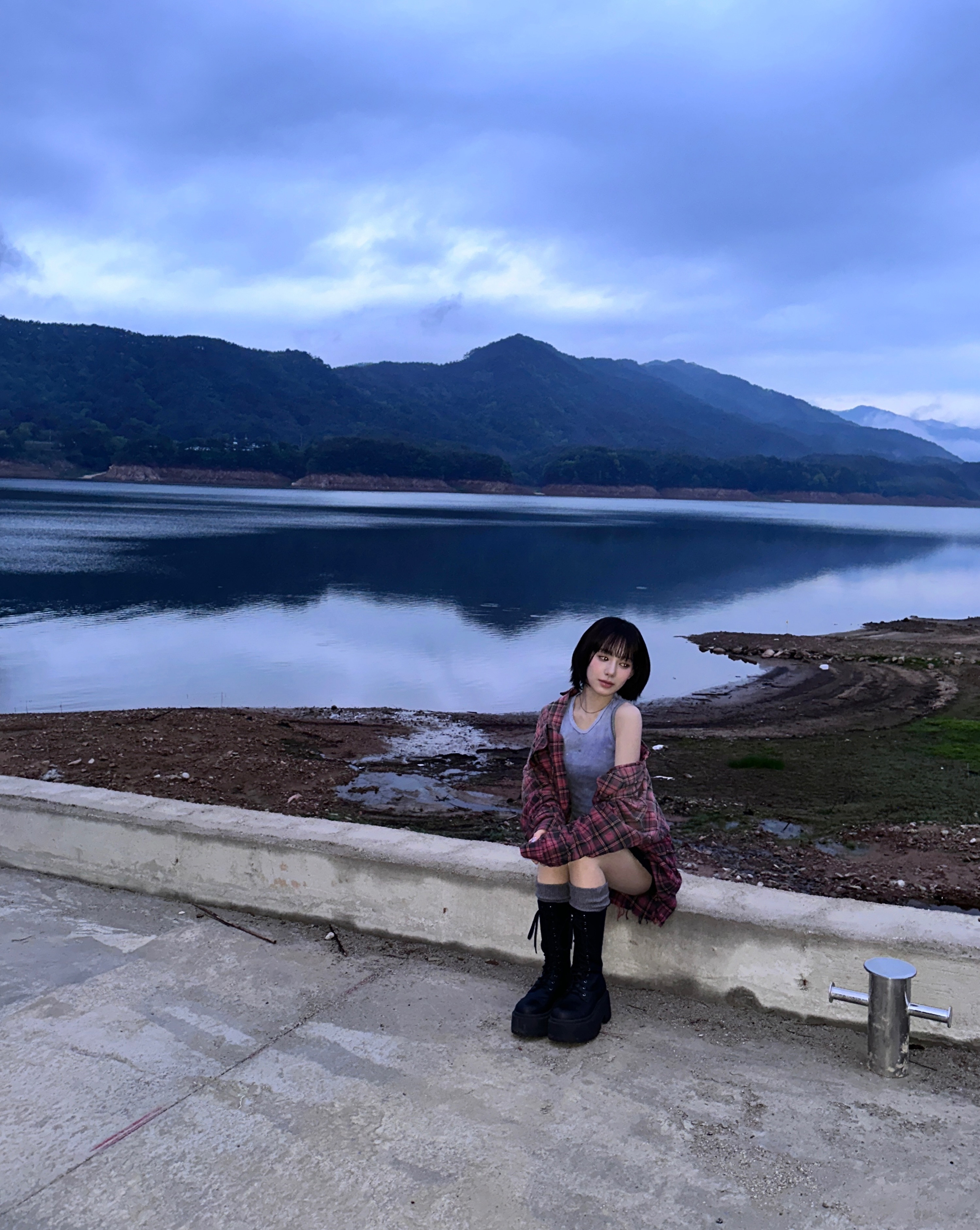 柳莎朗ins更新