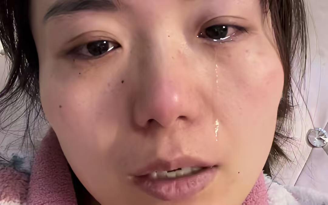 最担心的事情还是发生了！邻居孩子感染甲流，感冒就不能洗澡，小时候就听老人说，如果