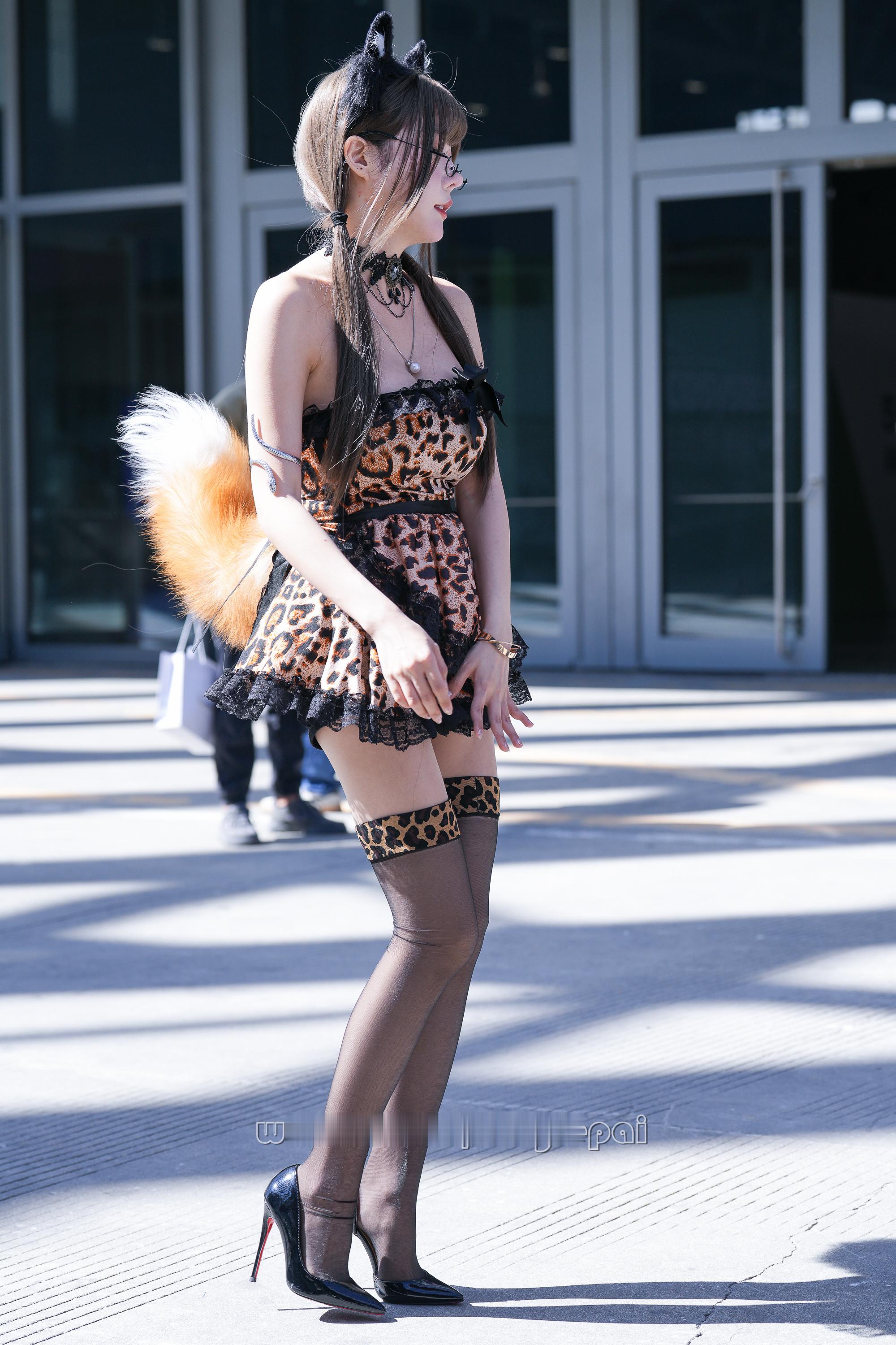 可爱靓丽cos小妹~~​​​