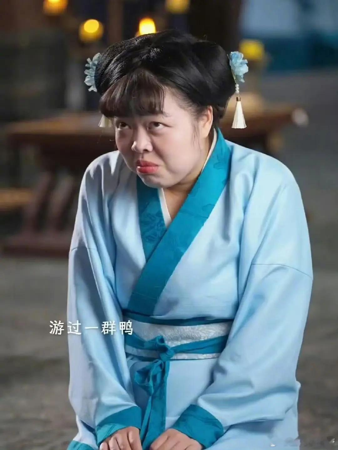 网红奥黛丽赫本要进娱乐圈了，是赵露思的接班人？代言都一模一样……
