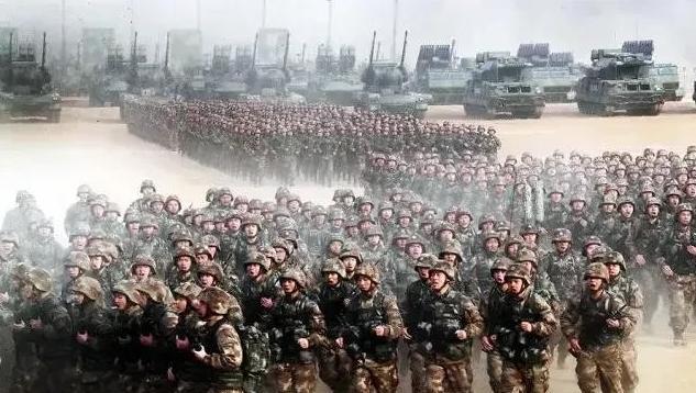 只要中国不动，没有哪个国家有能力挑起世界大战。为什么这么说呢？中国人民解放军现