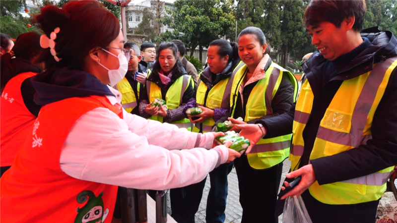 2026年西秀区“暖冬行动”暨助力春运志愿服务活动启动