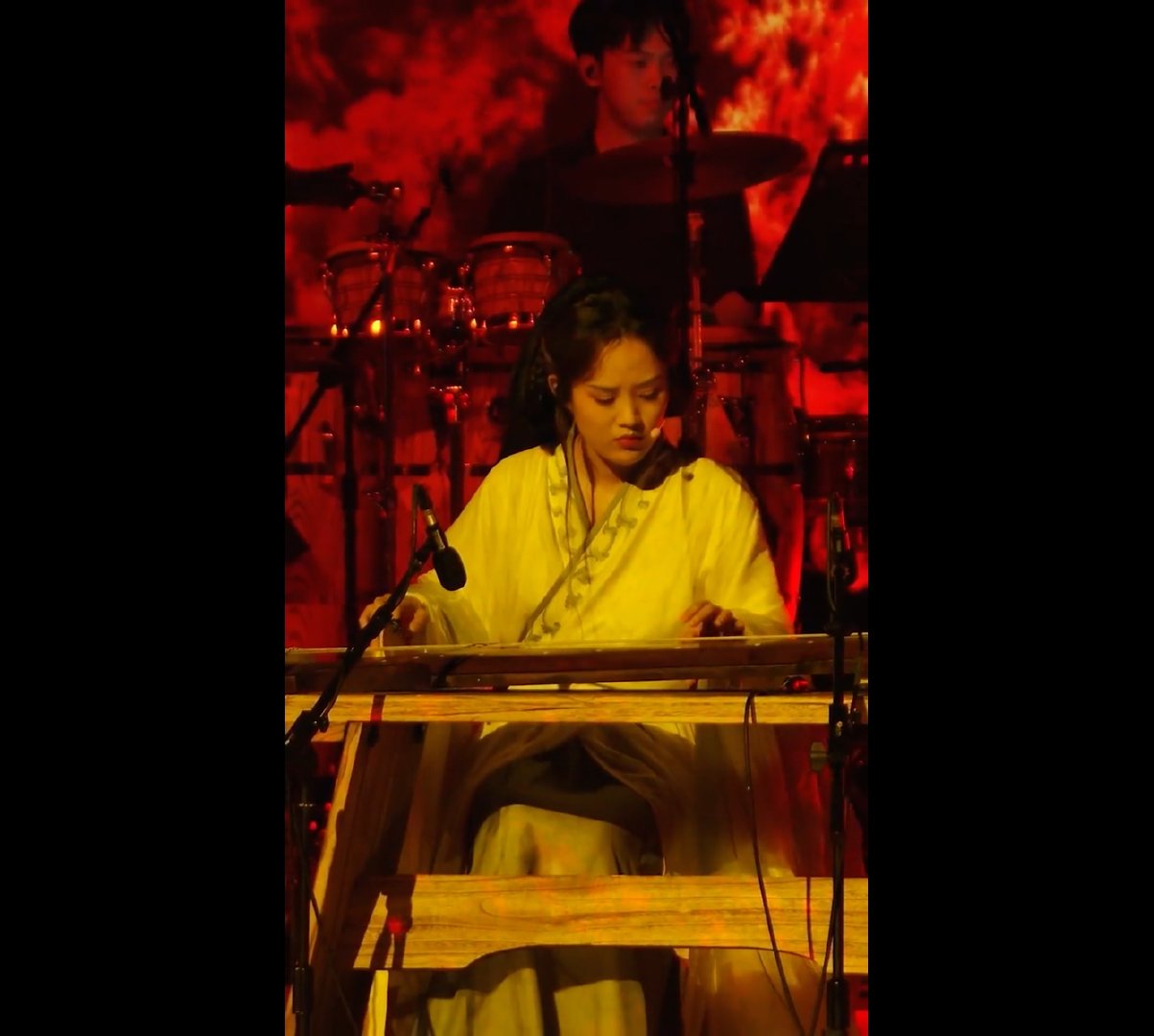 刀郎“山歌万里”线上音乐会，最后一曲《满江红》震撼全场撼人心魄，完全没料到会有这一环节！#刀郎##山