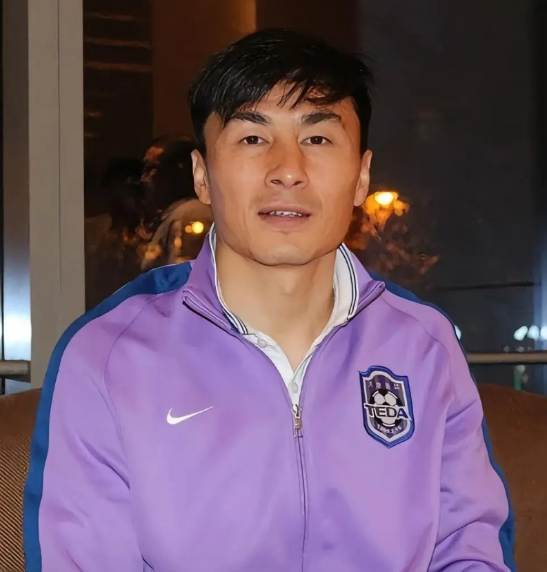 李玮峰和董路的足球理念，你更支持谁？李玮峰带领足球小将13队以7战7胜的战绩