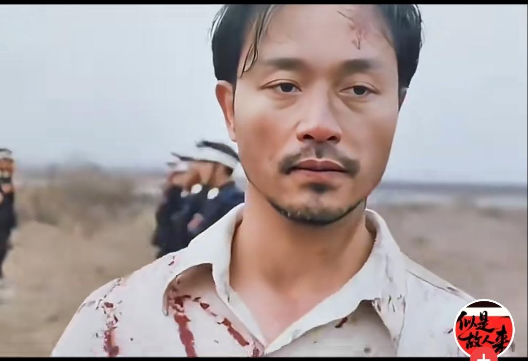 张国荣拍摄这段的时候，手脚上的刑具是真实的铁链，几十斤重。那时候的张国荣在台上大