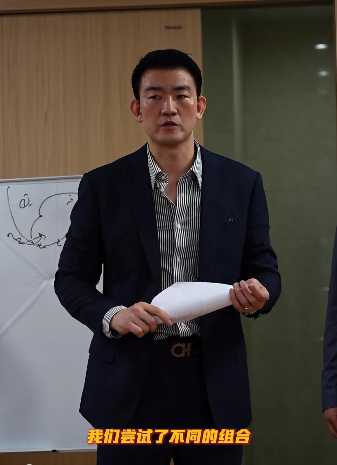 别再说广厦输球亏了！王博轮休胡金秋，根本不是怕输是真懂自保广厦客场对