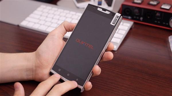 小米max2都甘拜下风,一万毫安国产手机手机开箱电池修复补丁图片