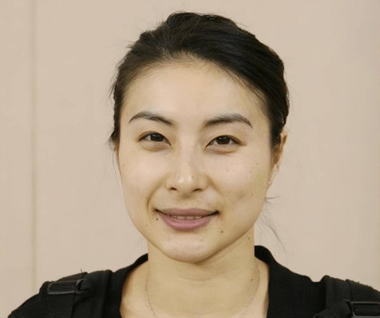 嫁入霍家14年，郭晶晶很少回保定娘家，真实原因太现实提起郭晶晶大家都不陌生，20