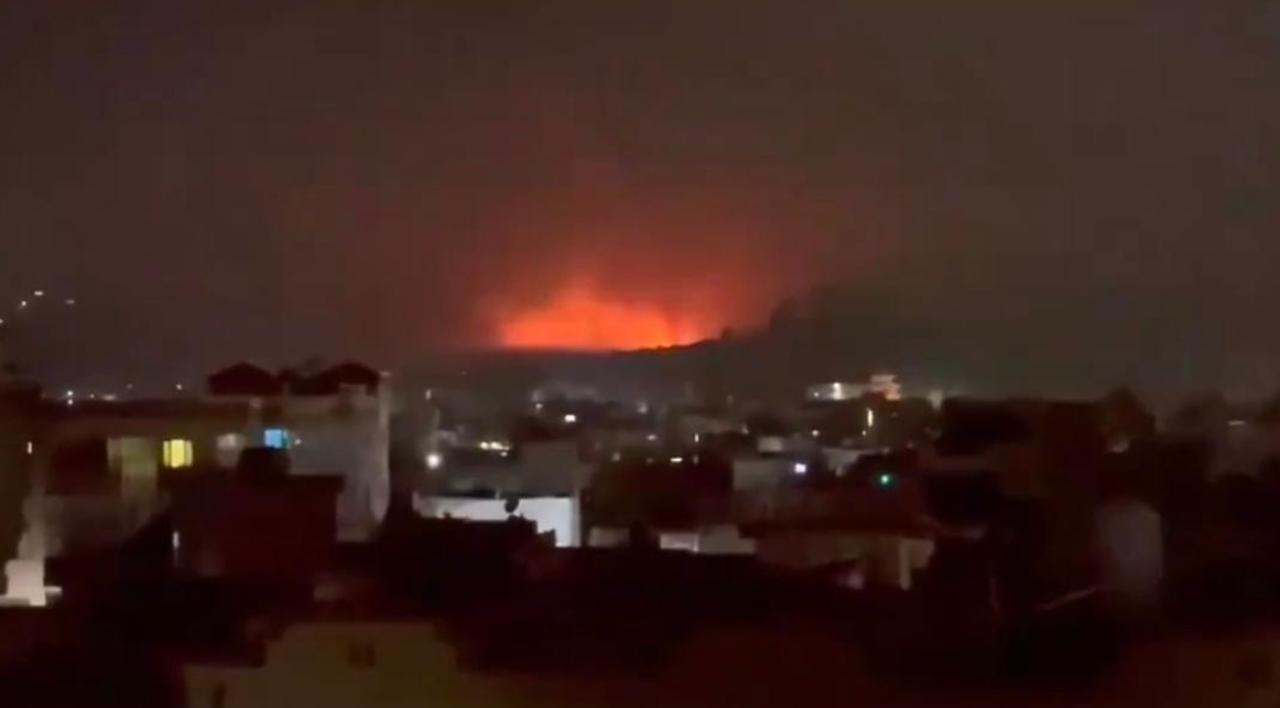 近1500人死伤，塔利班在中械巴军面前没有还手之力，想让中国帮忙达成停火！巴