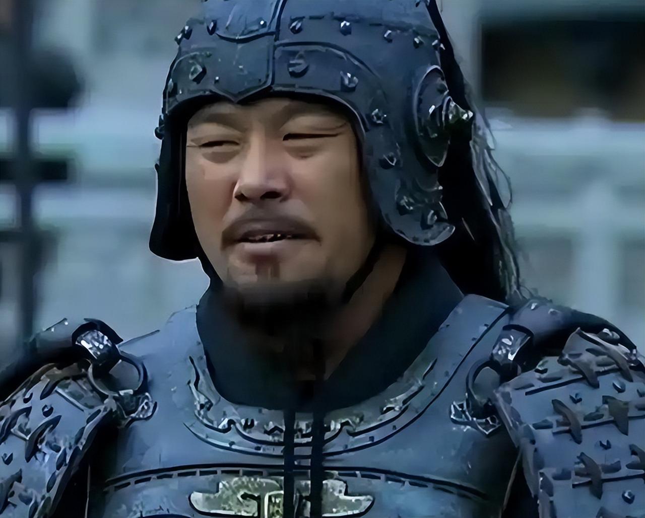 曹操生性多疑，唯独信任许褚。世人总笑许褚是“虎痴”，以为他只会卖力气拼命。可仔细