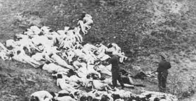 1941年，一群犹太女人被带到帕茹斯特森林，正当她们将要被处决时，立陶宛民兵成员