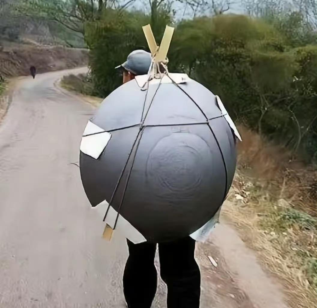 老罗说，这口锅我可不背！