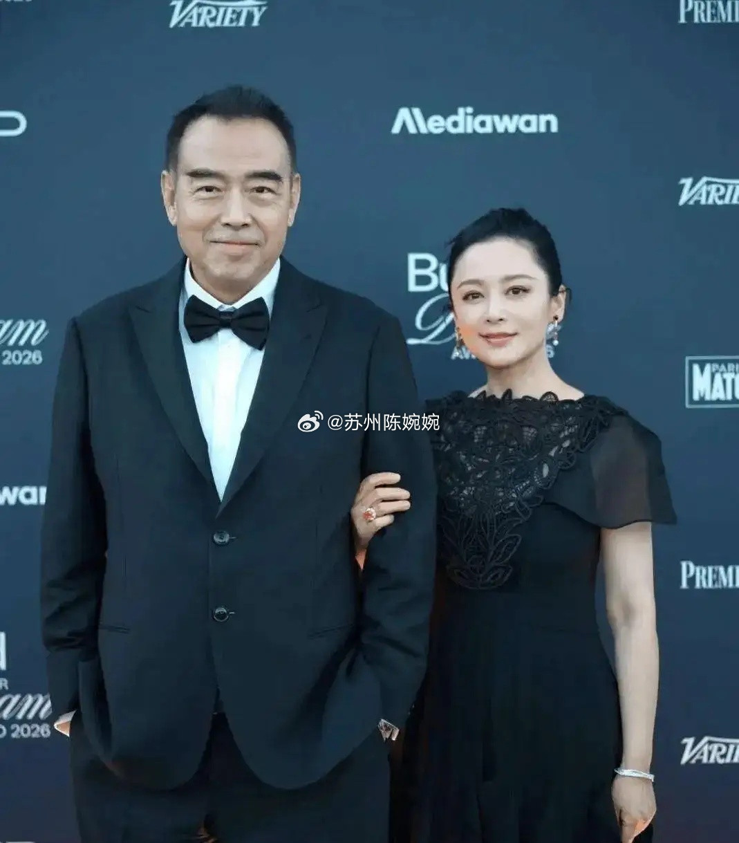 我严重怀疑，陈凯歌当年娶陈红，不是看上了她的美貌，也不是看上她的演技，而是看上了
