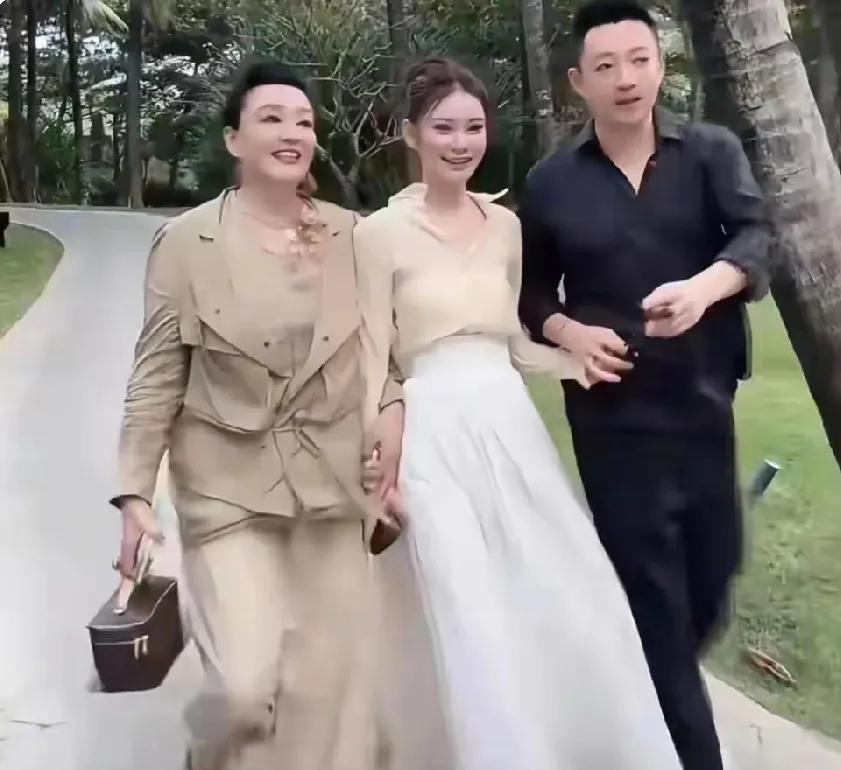 S家那些陈年旧瓜终于要翻篇了吧？五月十七号一过，估计能清净点儿。汪小菲和马筱梅结