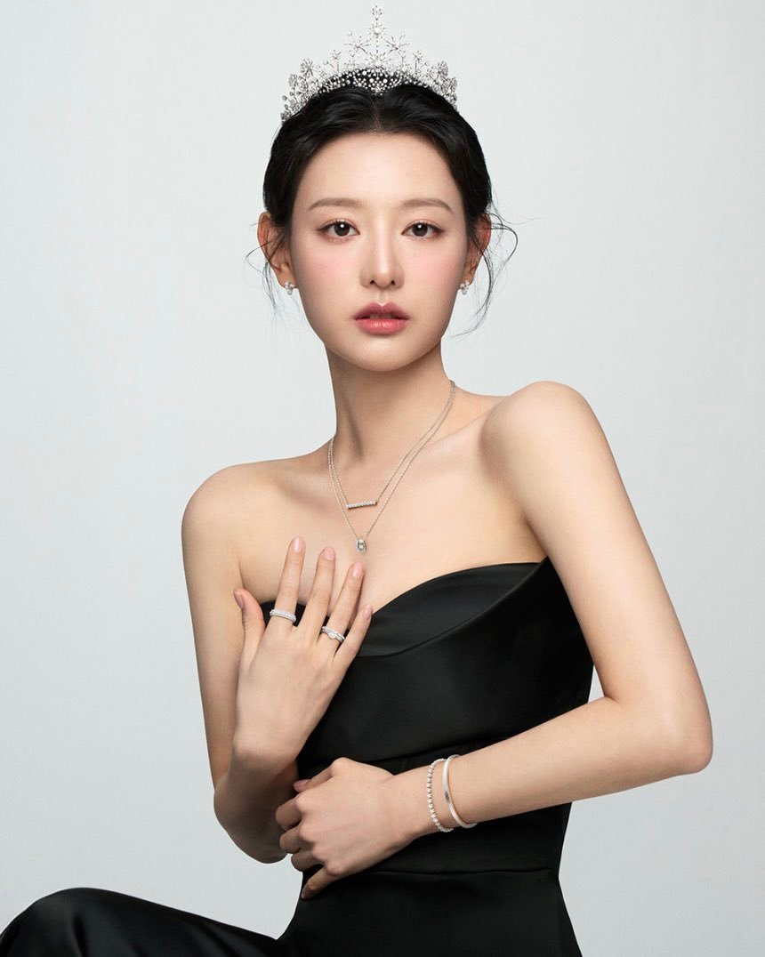 【金智媛】给女王跪下了👑​​​