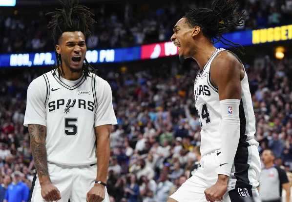 聊聊为啥输球其实球员都有手感不好的时候，尤其是对抗激烈，手感下滑很正常。但是