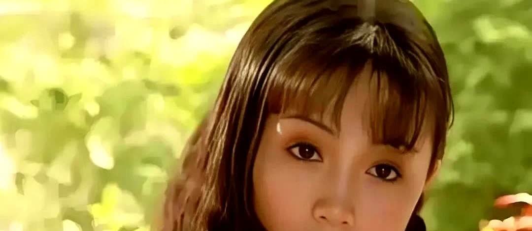 辛柏青说：朱媛媛和我的红娘，不是李乃文，也不是唐旭，而是我俩的老班长王千源。谁能
