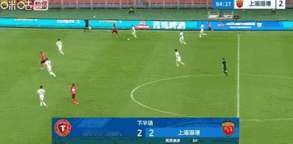 辽宁铁人vs上海海港这热菲尼奥…进球确实漂亮，但是脱衣庆祝乐极生悲，咋回事中超