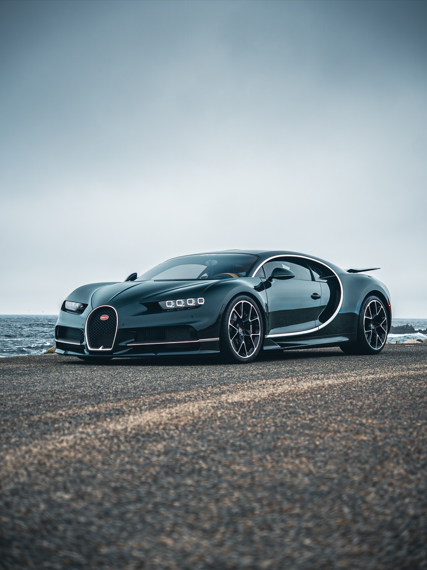 Car时尚绿色胜过棕色的正确方法..布加迪chiron豪车超跑car