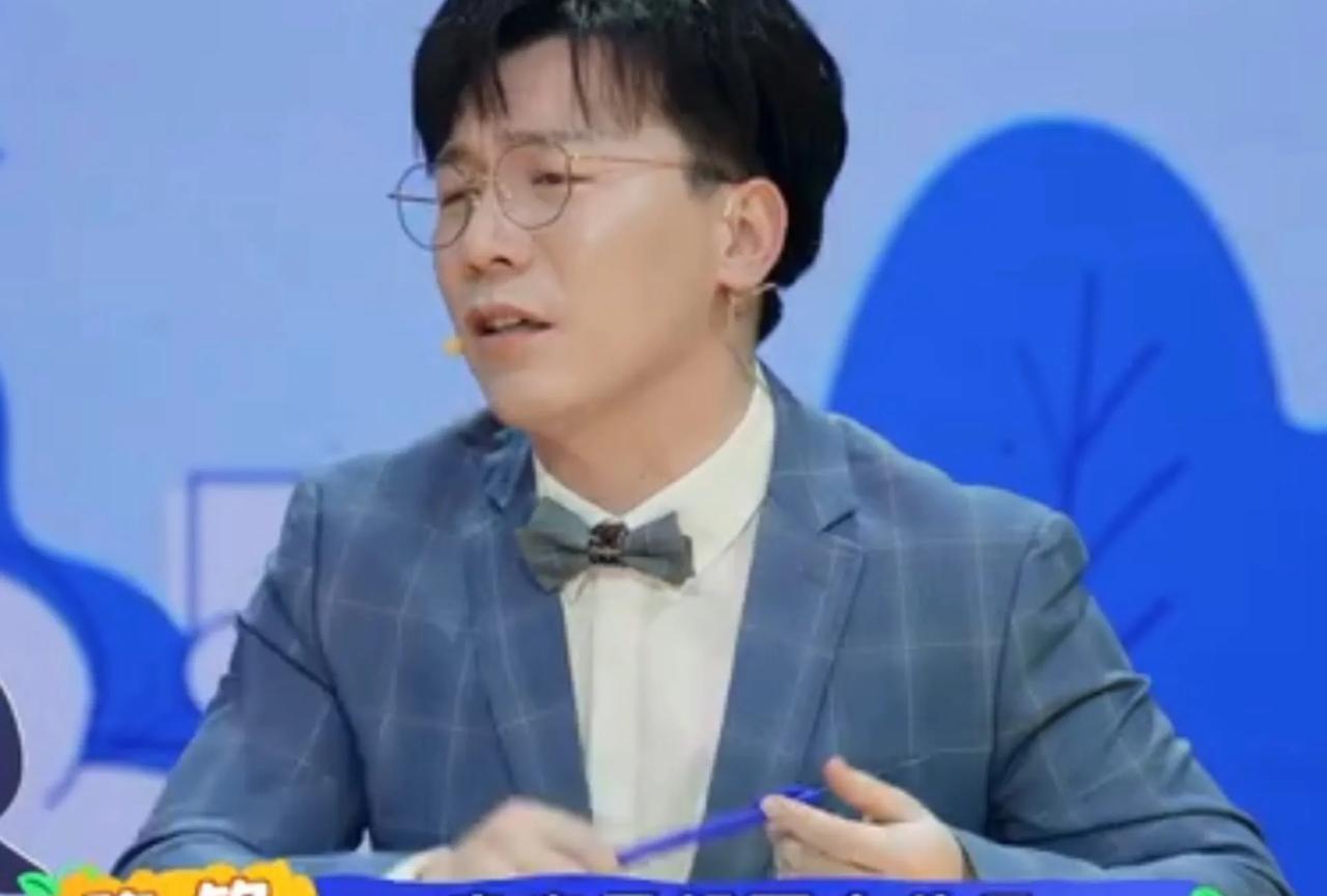 智商高，就是不一样！陈铭因第三胎生儿子，被喷重男轻女。他的妻子神回应：那就生四