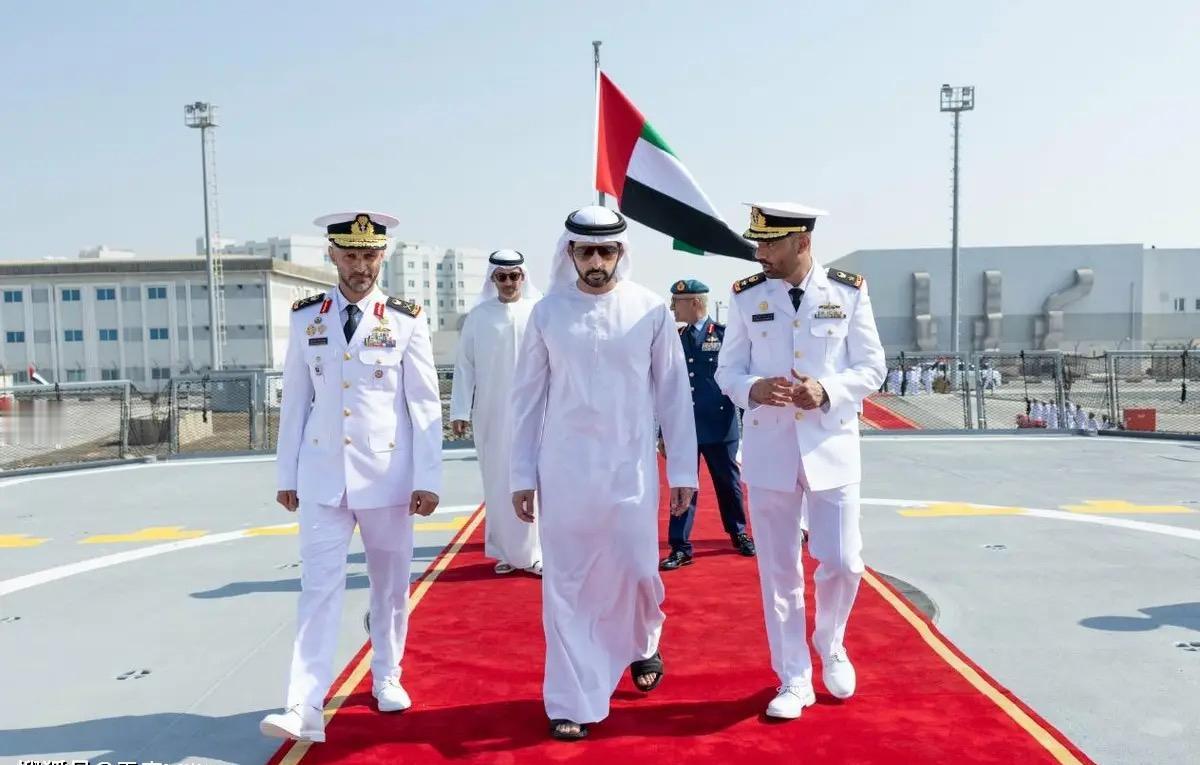 又开打！不是美军，不是以色列，阿联酋正式参战，瞄准伊朗炼油厂。波斯湾这潭水，这