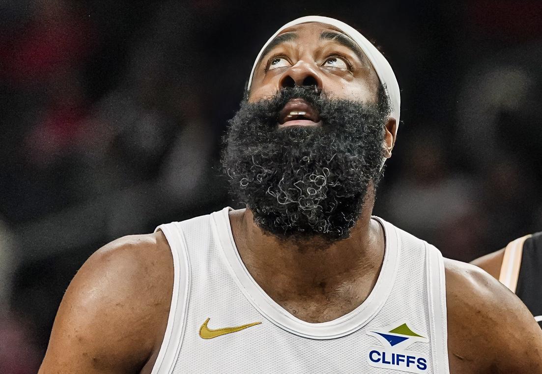 离谱！哈登8失误葬送比赛，骑士当家控卫还是到了季后赛习惯性的拉胯！NBA季后