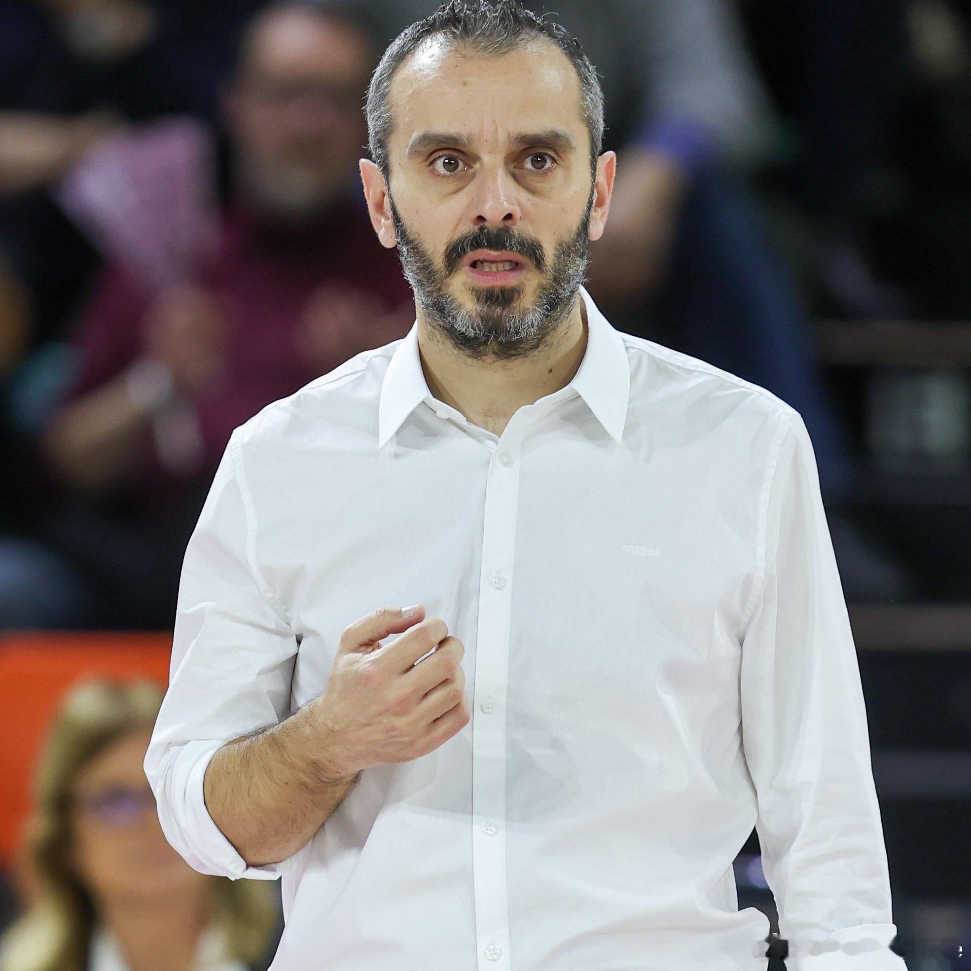 🎙️斯坎迪奇队主教练马尔科·加斯帕里：我们将对阵土耳其联赛的领头羊，这支球队