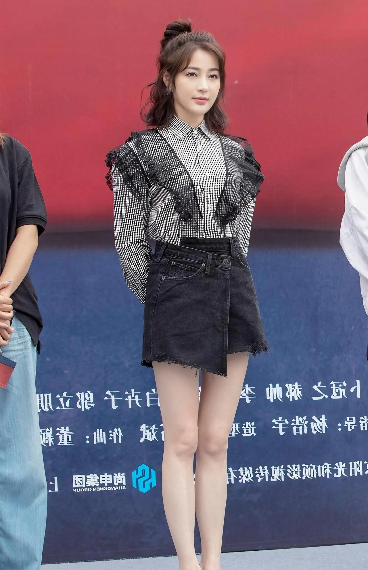 甘婷婷、霍思燕