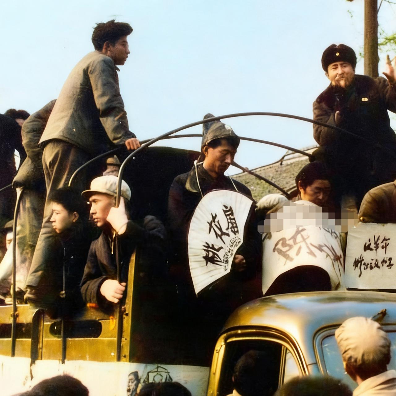 1969年，演员冯喆最后一次露面的镜头，当时的他处境已经非常不好了，在那个特殊的