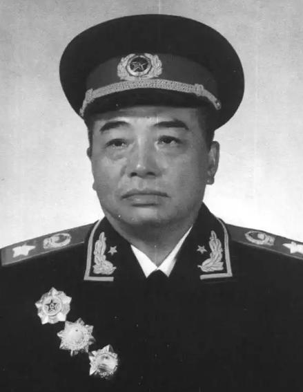 彭德怀：抗美援朝一战封神，他的指挥到底厉害在哪里? 志愿军刚入朝的时候，原本
