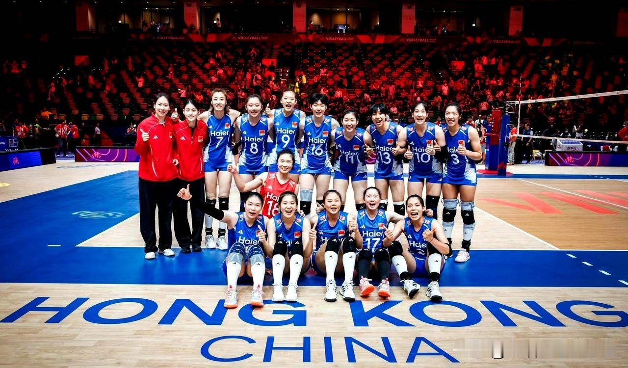 随着女排分站赛落幕，诞生3大输家，2大赢家，中国队+美国队在列1，🇵🇱波