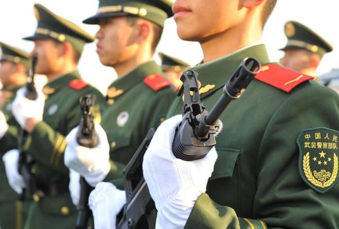 为啥在老家报名当兵，十有八九都是分到武警？农村娃参军，多半都是陆军武警，但这并不