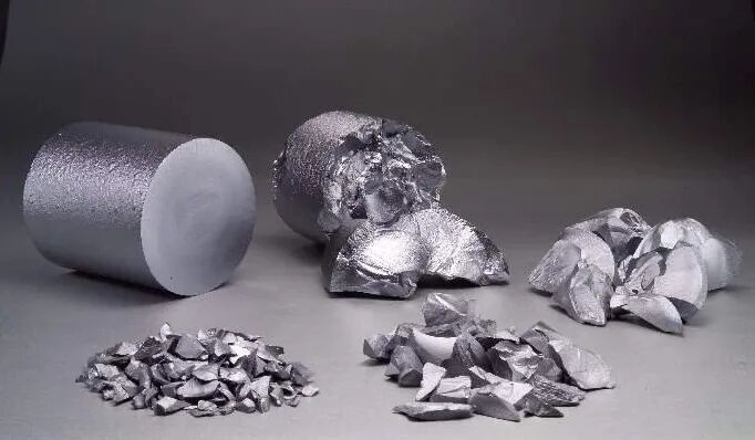 预见观察: 光伏“反内卷”急刹车: 一顿约谈, 自律变“自缚”