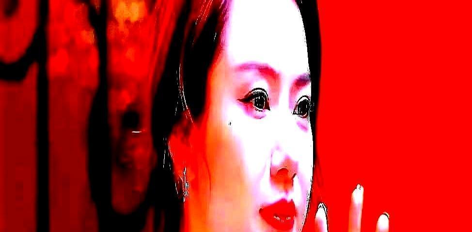 多少人婚姻里憋着不敢说的话，戚薇一句“藏着才恶心”全给捅破了！结婚十年。别的