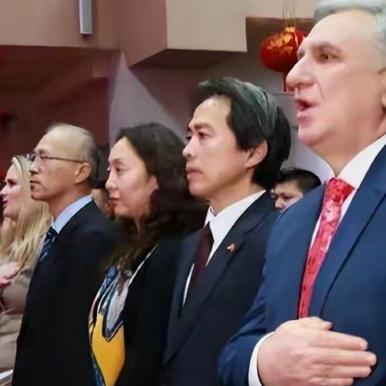 乌克兰独立后，大量科学家被中国“接纳”，而这些科学家来到中国后，不少人第一个要求