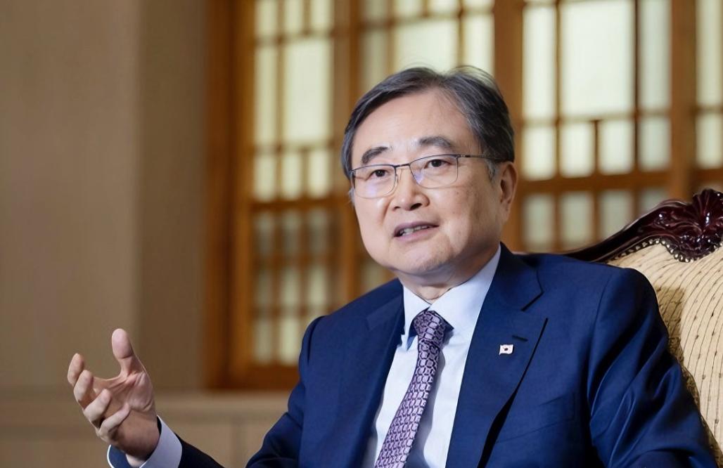 等急了，韩国电话中国 看起来像是韩方扛不住了，主动找上门。国庆刚过，中国外交