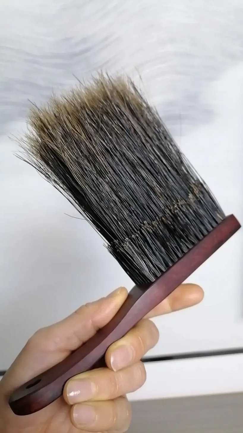 建国初期鲜为人知的一次中美两国互相卡脖子战争猪鬃和桐油是军用战略物资，抗战时就是