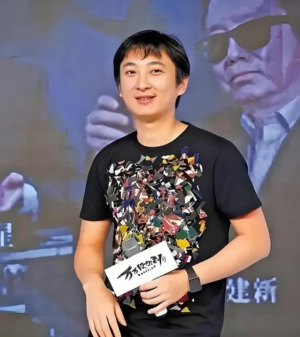 王思聪彻底洗白了，网友说他是富二代中的一股清流。最近网上突然冒出一堆