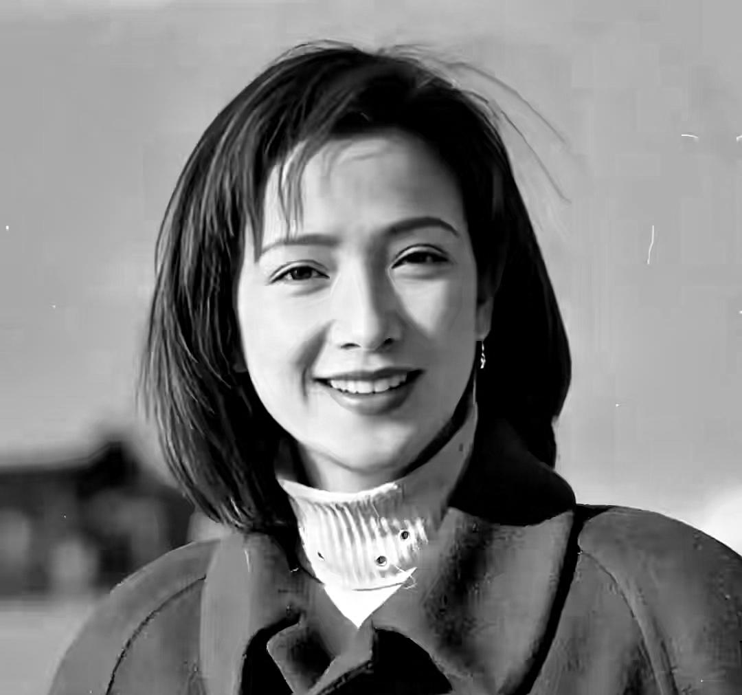 何晴61岁病逝，最痛的三个人：旧爱坦言难忘，儿子名字藏深情第一个放不下的，