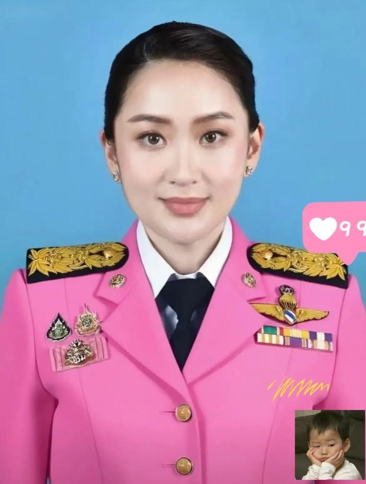 就在刚刚柬埔寨和泰国宣布了11月12日，柬埔寨国防部指控泰国军人向柬平民开火